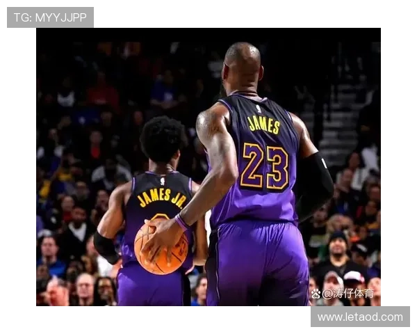 老詹忙看布朗尼布莱斯双喜 老詹忙看布朗尼布莱斯双喜